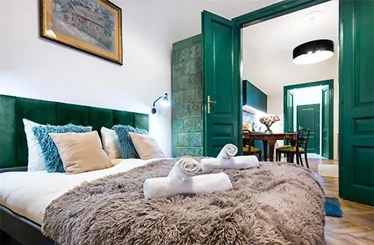 קרקוב Tyzenhauz Apartments Lobzowska Street