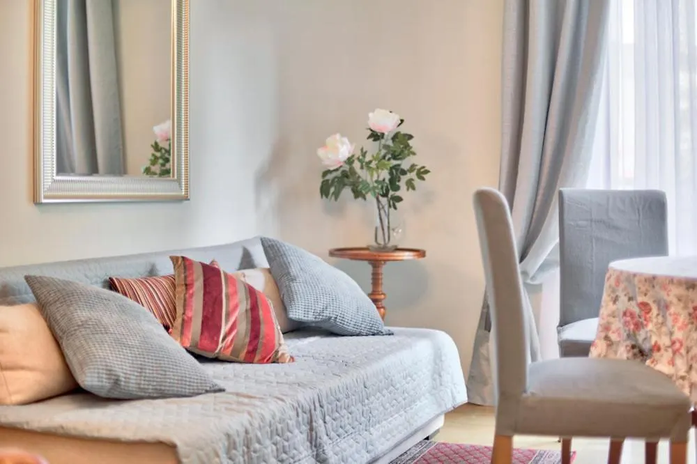 קרקוב Tyzenhauz Apartments Lobzowska Street 0*,  פולין