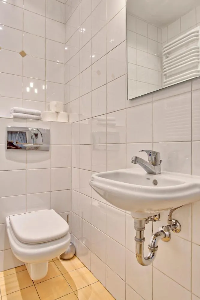 קרקוב Tyzenhauz Apartments Lobzowska Street